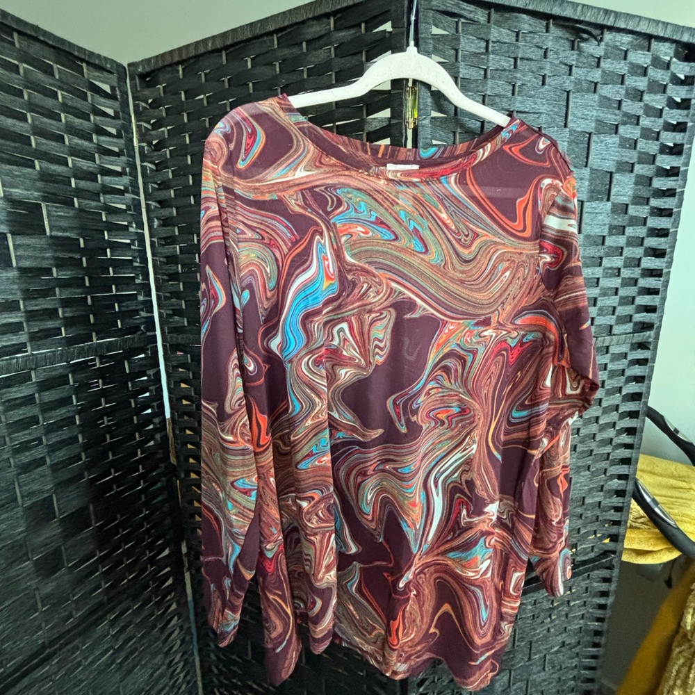 LOGO by Lori Goldstein Multicolor Swirl Long Sleeve Top